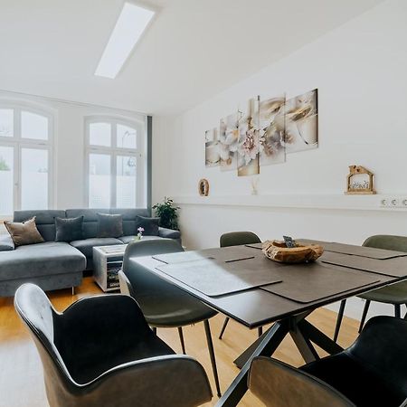 Blissplace 3 Zi Premium Apartment Nahe Getec Arena Mit Kingsize Betten Und Balkon Magdeburg Eksteriør bilde