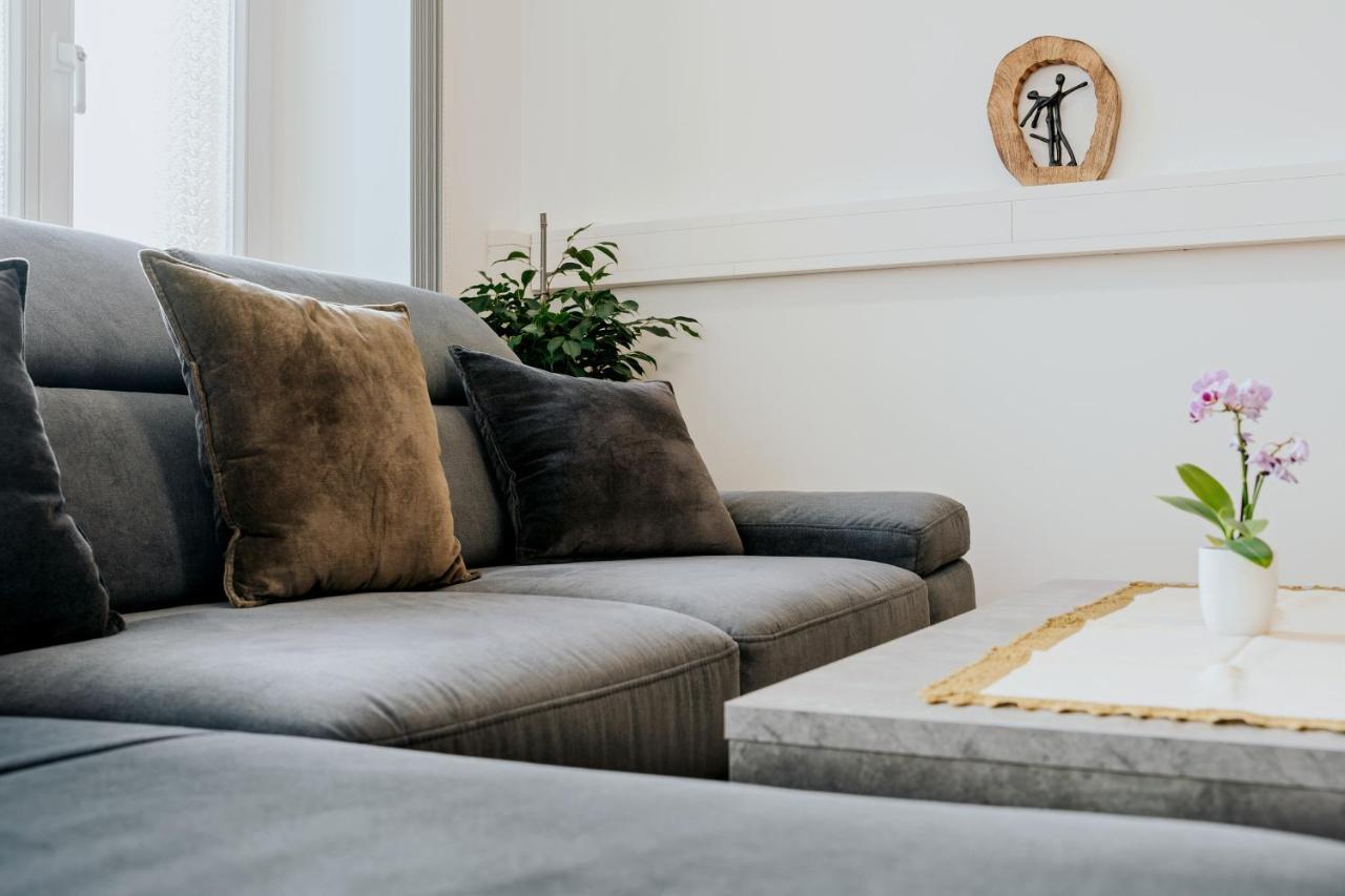 Blissplace 3 Zi Premium Apartment Nahe Getec Arena Mit Kingsize Betten Und Balkon Magdeburg Eksteriør bilde